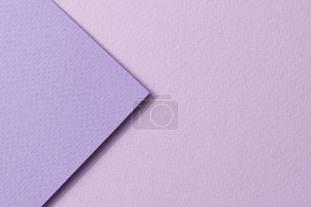Téléchargez les photos : Papier kraft brut fond, texture du papier pourpre lilas couleurs. Maquette avec espace de copie pour le texte - en image libre de droit