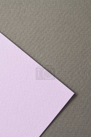 Foto de Fondo de papel kraft áspero, textura de papel negro colores lila. Mockup con espacio de copia para texto - Imagen libre de derechos