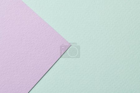 Téléchargez les photos : Papier kraft brut, texture papier couleur menthe lilas. Maquette avec espace de copie pour le texte - en image libre de droit
