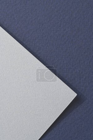 Foto de Fondo de papel kraft áspero, textura de papel colores grises azules. Mockup con espacio de copia para texto - Imagen libre de derechos