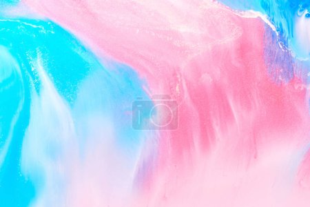 Téléchargez les photos : Multicolore fond abstrait créatif. Texture de peinture acrylique. Taches et taches d'encre d'alcool couleurs bleu rose, fluide ar - en image libre de droit