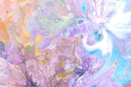 Foto de Patrón hermoso exclusivo, fondo de arte fluido abstracto. Flujo de mezcla de pinturas multicolores mezclando juntos. Manchas y rayas de textura de tinta para imprimir y desear - Imagen libre de derechos