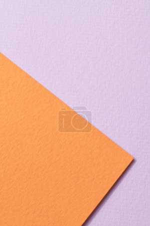 Téléchargez les photos : Papier kraft brut, texture de papier couleurs orange lilas. Maquette avec espace de copie pour tex - en image libre de droit