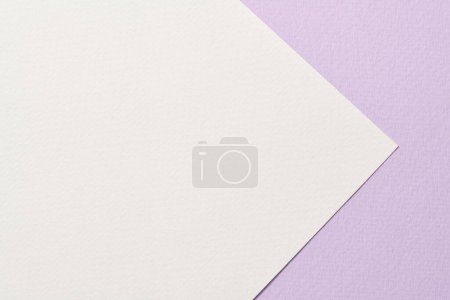 Foto de Fondo de papel kraft áspero, textura de papel lila colores blancos. Burla con espacio de copia para tex - Imagen libre de derechos