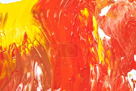 Foto de Fondo colorido creativo texturizado, arte fluido. Fondo de pantalla naranja abstracto, fondo de impresión acrílica, pigmento de movimiento, explosio pintura - Imagen libre de derechos