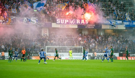 Foto de 10 de julio de 2023: Momento en el partido entre IFK Gotemburgo y Varbergs BOIS. Resultado final: 1-2. - Imagen libre de derechos