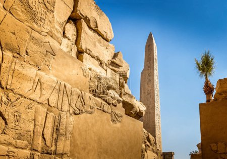 Obelisk hinter der Säulenhalle von Karnak, Luxor Ägypten