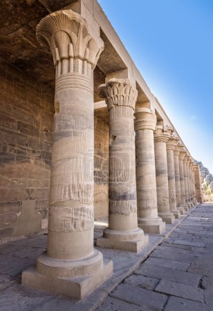 Columnas en el templo Philae en la isla de Agilkia, Egipto