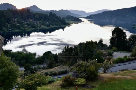  Peninsula de Llao Llao,  Lago Nahuel Huapi, Bariloche,  nombre mapuche que significa isla del jaguar, ubicado en el Parque Nacional Nahuel Huapi, desde Neuquen hasta Rio Negro, Argentina            