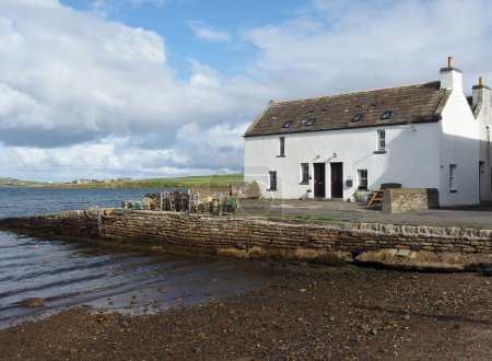St. Margaret 's Hope, ein Dorf auf den Orkney-Inseln, Schottland. St. Margaret 's Hope ist in der Region als The Hope oder The Hup bekannt. Es ist eine malerische Stadt am nördlichen Ende von South Ronaldsay.