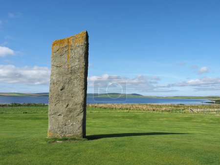 Piedras de Stenness. Monumento neolítico. Islas Orcadas. Escocia. Este puede ser el sitio de henge más antiguo de las Islas Británicas.Las Piedras de la Tenacidad son parte del Corazón del Neolítico Orcadas Patrimonio de la Humanidad. 