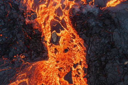 Luftaufnahme des Lavaflusses, Vulkanausbruch Fagradallsfjall, Island
