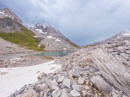 Senderismo a Pointe de la Rechasse en el Parque Nacional de Vanoise, Francia Alpes. Foto de alta calidad