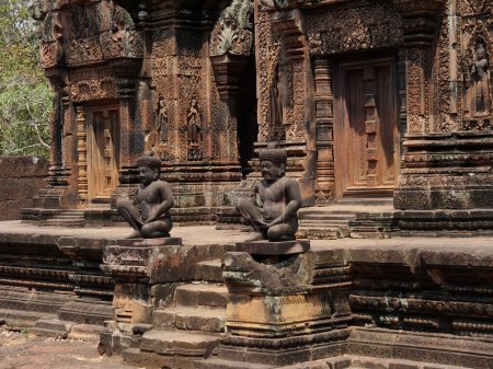 Foto de Templo Banreay Srei, provincia de Siem Reap, complejo de templos de Angkor Patrimonio de la Humanidad por la Unesco en 1192, construido en 967 por el rey Jayavarman V, Camboya - Imagen libre de derechos