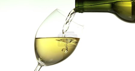 Téléchargez les photos : Vin blanc versé dans le verre, sur fond blanc - en image libre de droit