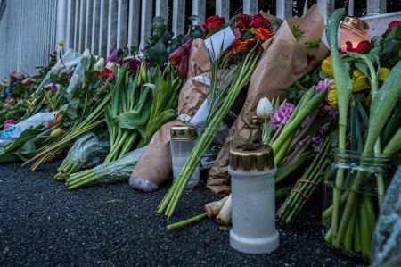 Kopenhagen, 21. Februar 2024 Blumen vor der russischen Botschaft zum Gedenken an Aleksej Navalnyj