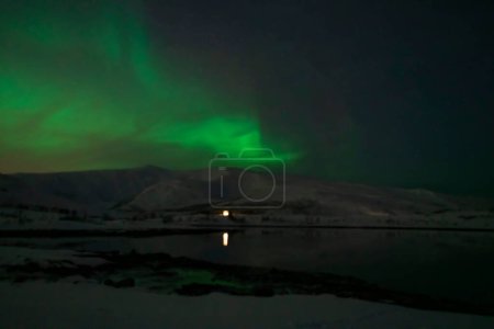 Foto de Aurora boreal, auroras boreales en tromso, norway - Imagen libre de derechos