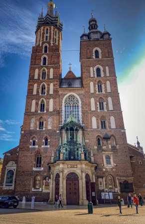 Téléchargez les photos : Photo de paysage et architecture de la ville de Cracovie en Pologne, vieille ville de Cracovie, architecture de l'Europe - en image libre de droit