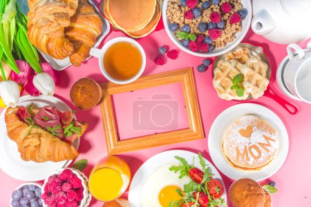 Mothers day Brunch restaurant invitation concept. Various Moms Womans Day Menu background, with traditional breakfast and lunch food and drink set, with flowers on sunny pink background Poster 644675190