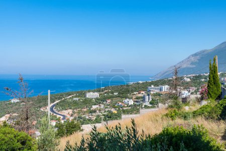 Stadt Dhermi an der albanischen Riviera