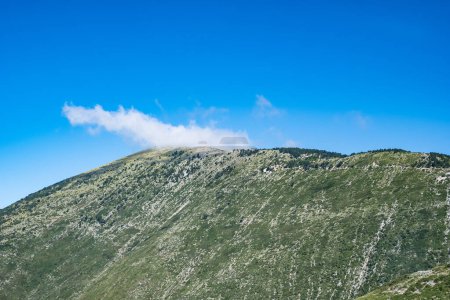 Die wunderschöne Berglandschaft von Dhermi an der albanischen Riviera
