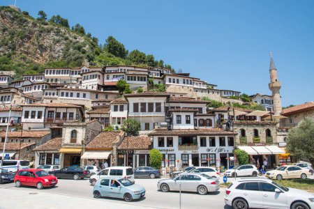 Téléchargez les photos : Berat Albanie - 3 juillet. 2023 : vue sur la ville - en image libre de droit