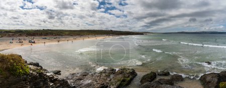 Téléchargez les photos : Vue panoramique sur la plage de Gwithian et la baie de St. Ives, dans le nord de la Cornouailles - en image libre de droit