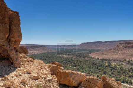 Foto de Una vista del paisaje del Valle de Ziz y la región de Tafilalet en el centro de Marruecos - Imagen libre de derechos