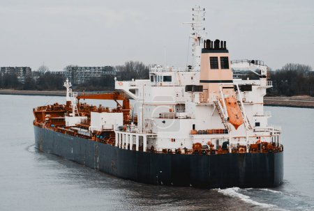 VLCC Very Large Crude Oil Carrier Tanker Ship Vessel Designated For Fossil Liquid Cargo Transportation