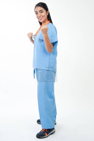 Téléchargez les photos : Nurse in combat position with winning attitude - en image libre de droit