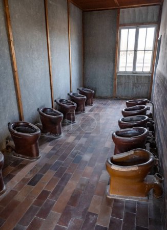 Dachau Toilettes pour prisonniers Camping de concentration.