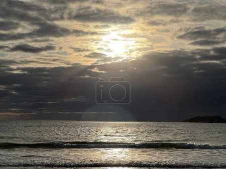 Téléchargez les photos : Lever de soleil à Praia dos Ingleses Florianpolis - en image libre de droit
