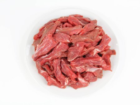 Frische Lendenspitze Rindfleisch isolieren auf weißem Hintergrund.