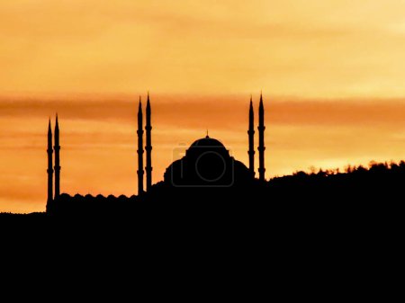 Illustration for Silhouette of Camlica mosque in istanbul - Royalty Free Image