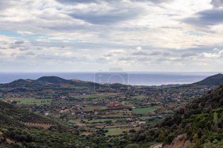 Foto de Town on the Sea Coast. Foxi Manna, Sardinia, Italy. - Imagen libre de derechos