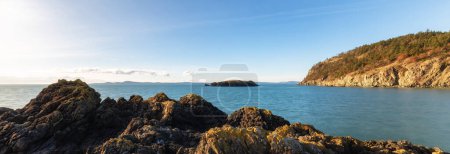 Photo for Rocky shore on Pacific Ocean West Coast. Washington, USA. Nature Background. - Royalty Free Image