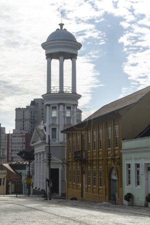 Téléchargez les photos : Belle vue sur la ville historique du centre-ville de Curitiba, capitale de Paran, Brésil. - en image libre de droit