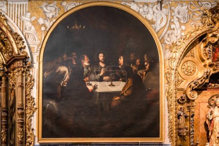 Photo for Seville, Spain - March 11, 2023: Painting named La Ultima Cena, The Last Supper, by Bartolome Esteban Murillo, inside the Church of Santa Maria la Blanca. Oil on canvas (1650) for the Sacrament Chapel - Royalty Free Image