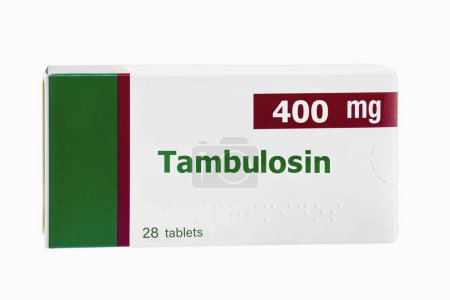 Téléchargez les photos : Boîte représentative de Tamsulosin 400mg, est un médicament utilisé pour traiter l'hyperplasie bénigne symptomatique de la prostate (HBP) et la prostatite chronique - en image libre de droit