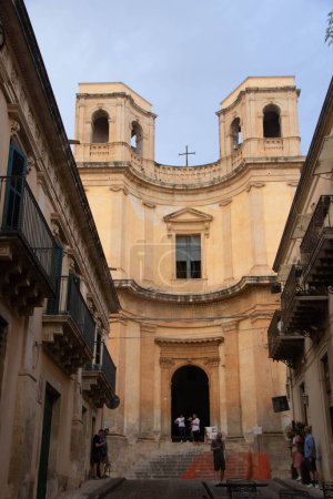 Téléchargez les photos : Baroque  facade of  montevergine church in Via Nicolaci at Noto, Sicily, Italy, - en image libre de droit