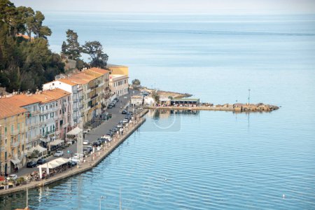 Foto de Vista aérea del pintoresco puerto de Porto Santo Stefano, Toscana, Italia - Imagen libre de derechos