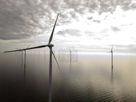 Windturbines in an offshore windpark, Ijsselmeer, Breezanddijk, The Netherlands