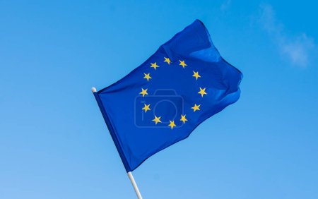 Union européenne nationale sur fond de ciel. AI générative