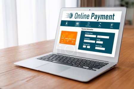 Téléchargez les photos : Plate-forme de paiement en ligne pour le transfert d'argent modish sur Internet netowrk - en image libre de droit