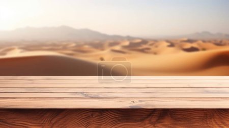 Foto de La mesa marrón de madera vacía con fondo borroso de la montaña de dunas del desierto. Imagen exuberante. - Imagen libre de derechos