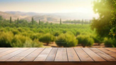 Foto de La mesa marrón de madera vacía con fondo borroso del paisaje de la colina de Napa. Imagen exuberante. - Imagen libre de derechos