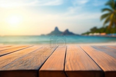Foto de La mesa de madera vacía con fondo borroso de la playa de Tailandia. Imagen exuberante. - Imagen libre de derechos