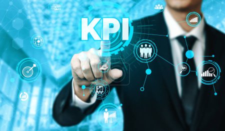 Téléchargez les photos : Indicateur clé de performance KPI pour le concept d'entreprise - Interface graphique moderne montrant les symboles de l'évaluation de la cible d'emploi et les chiffres analytiques pour la gestion des KPI marketing. uds - en image libre de droit