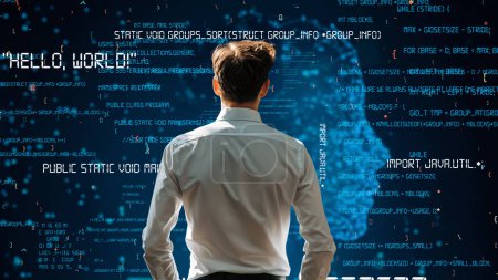 Téléchargez les photos : Jeune programmeur masculin engagé dans l'ingénierie de l'IA : analyse de logiciels à travers l'hologramme bot ouvert LISP pour des solutions marketing basées sur l'intelligence artificielle. - en image libre de droit