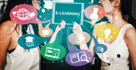 E-learning and Online Education for Student and University Concept. Interface graphique montrant la technologie du cours de formation numérique pour que les gens puissent apprendre à distance de n'importe où. uds